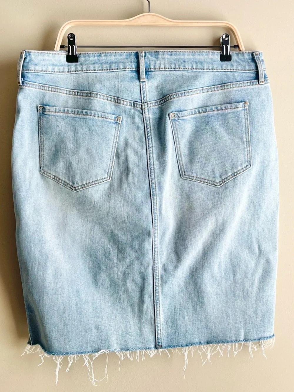 Old Navy Light Blue Distressed Raw Hem Denim Midi Skirt - Picture 3 of 3